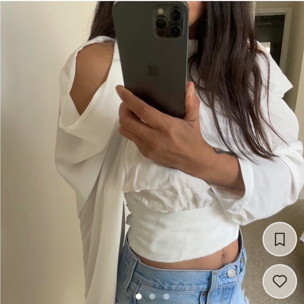 ZARA blouse with openings at shoulders - Picture 1 of 12